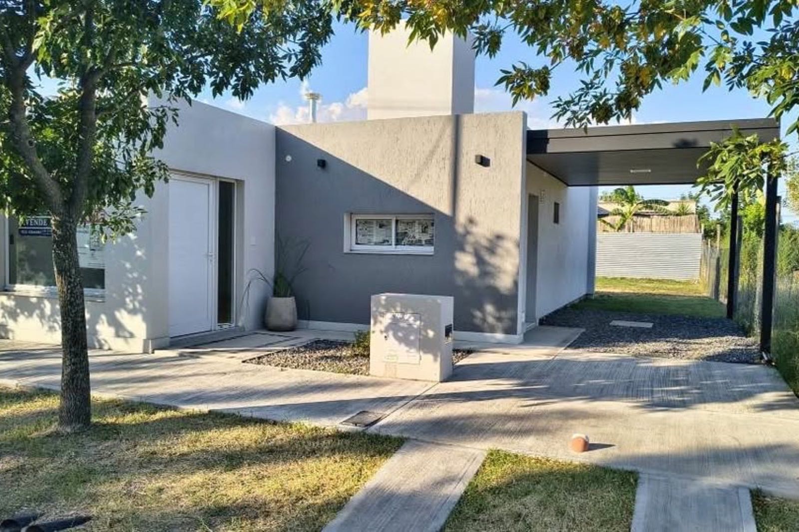 Casa en venta en Barrio Las Playas, Villa María — foto principal (COD-003)