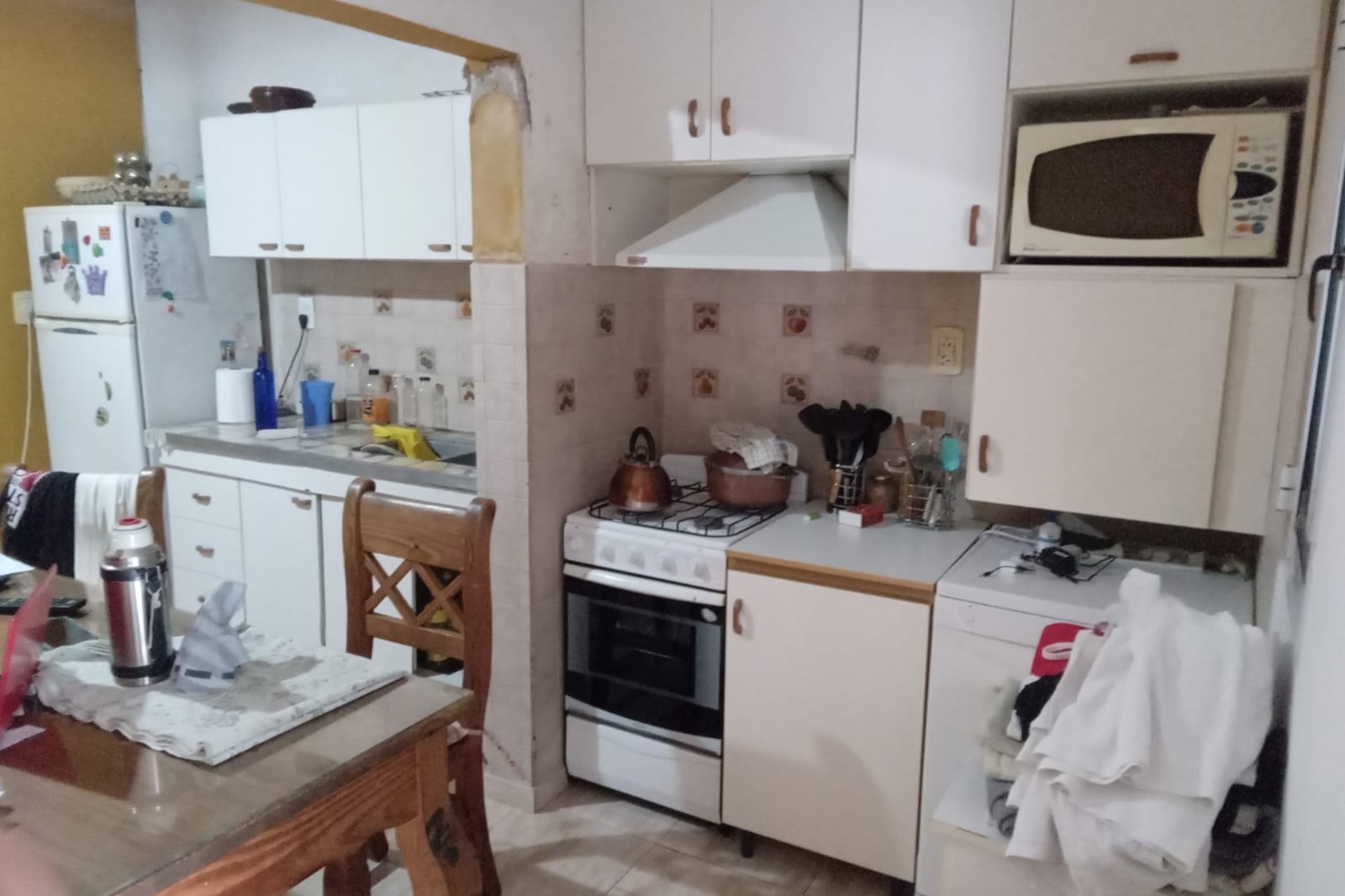 Foto 7 de COD-010: Casa de 2 dormitorios con galería y asador en Barrio Ameghino