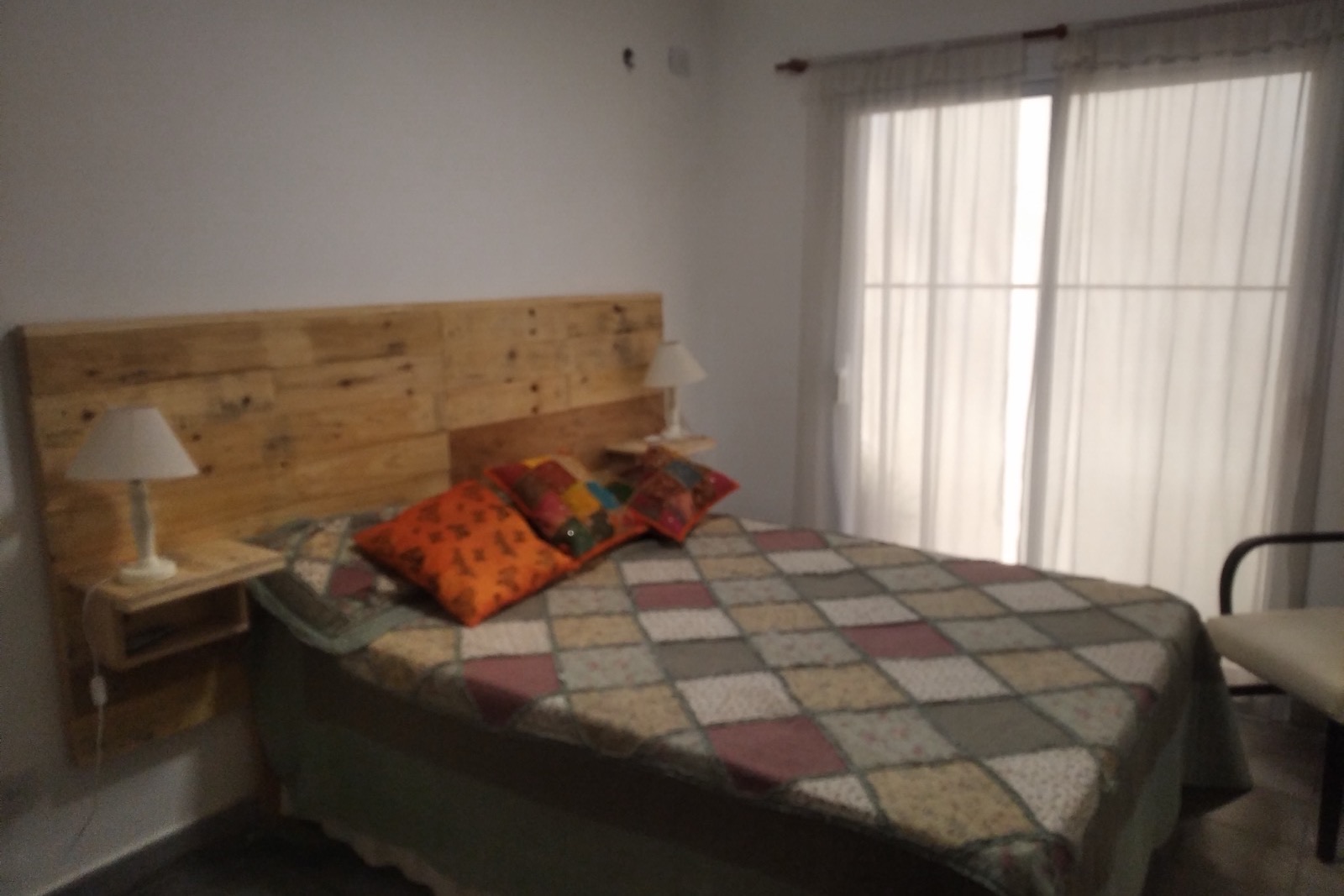 Foto 5 de COD-016: Casa quinta moderna con pileta y salón de eventos