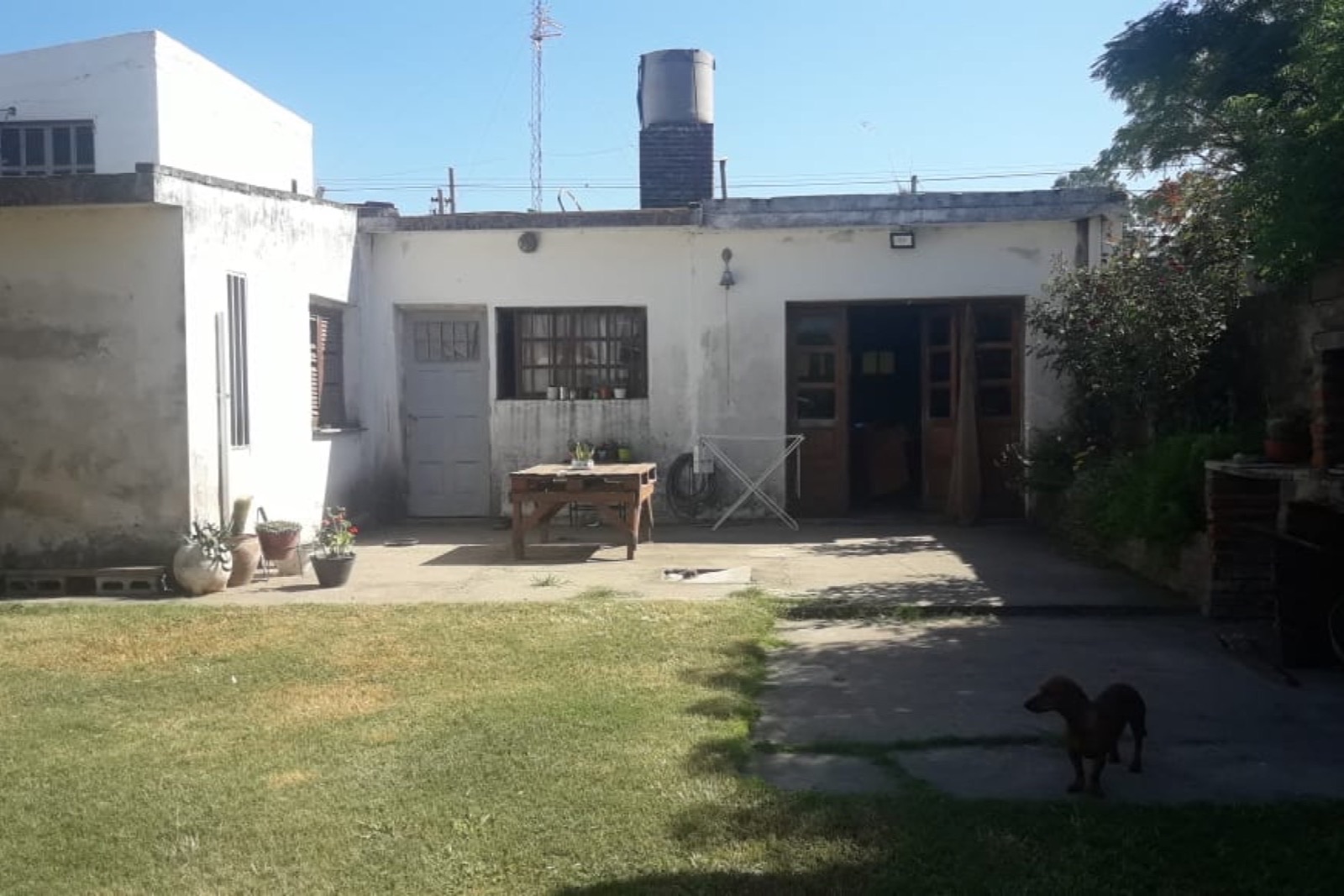 Foto 10 de COD-017: Casa de 2 dormitorios con garage y fondo largo